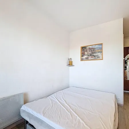 Apartmán 4 Pers, Balcons, Parking Prive, A 300m De La De Merville-franceville - Fr-1-465-37 *