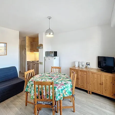 Apartmán 4 Pers, Balcons, Parking Prive, A 300m De La De Merville-franceville - Fr-1-465-37 *