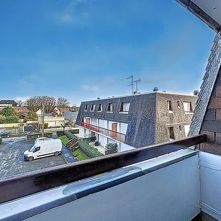 4 Pers, Balcons, Parking Prive, A 300m De La De Merville-franceville - Fr-1-465-37 Appartement