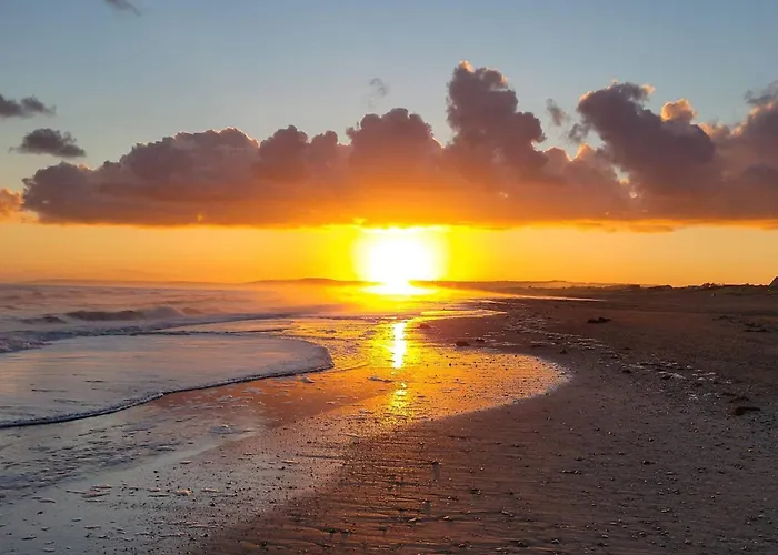 4 Pers, Balcons, Parking Prive, A 300m De La De Merville-franceville - Fr-1-465-37